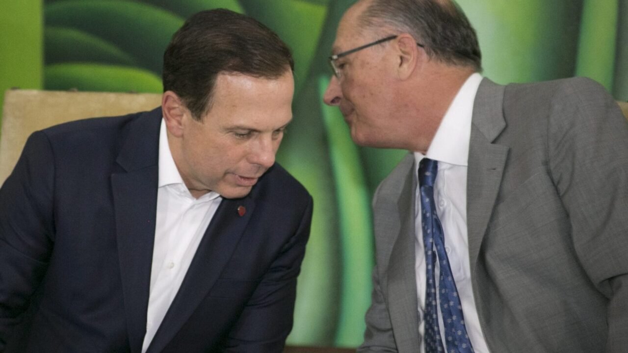 72143933_sao_paulo_sp_09-10-2017_-_doria_-_faes_-_alckmin_-_o_governador_geraldo_alckmin_participa_d
