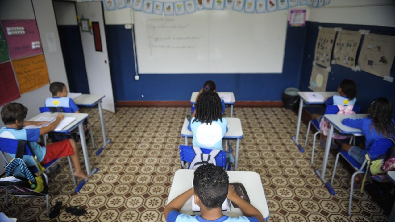 Rio de Janeiro - Escola municipal Levy Miranda na ilha de Marambaia, baia de Sepetiba, sul do estado (Tânia Rêgo/Agência Brasil)