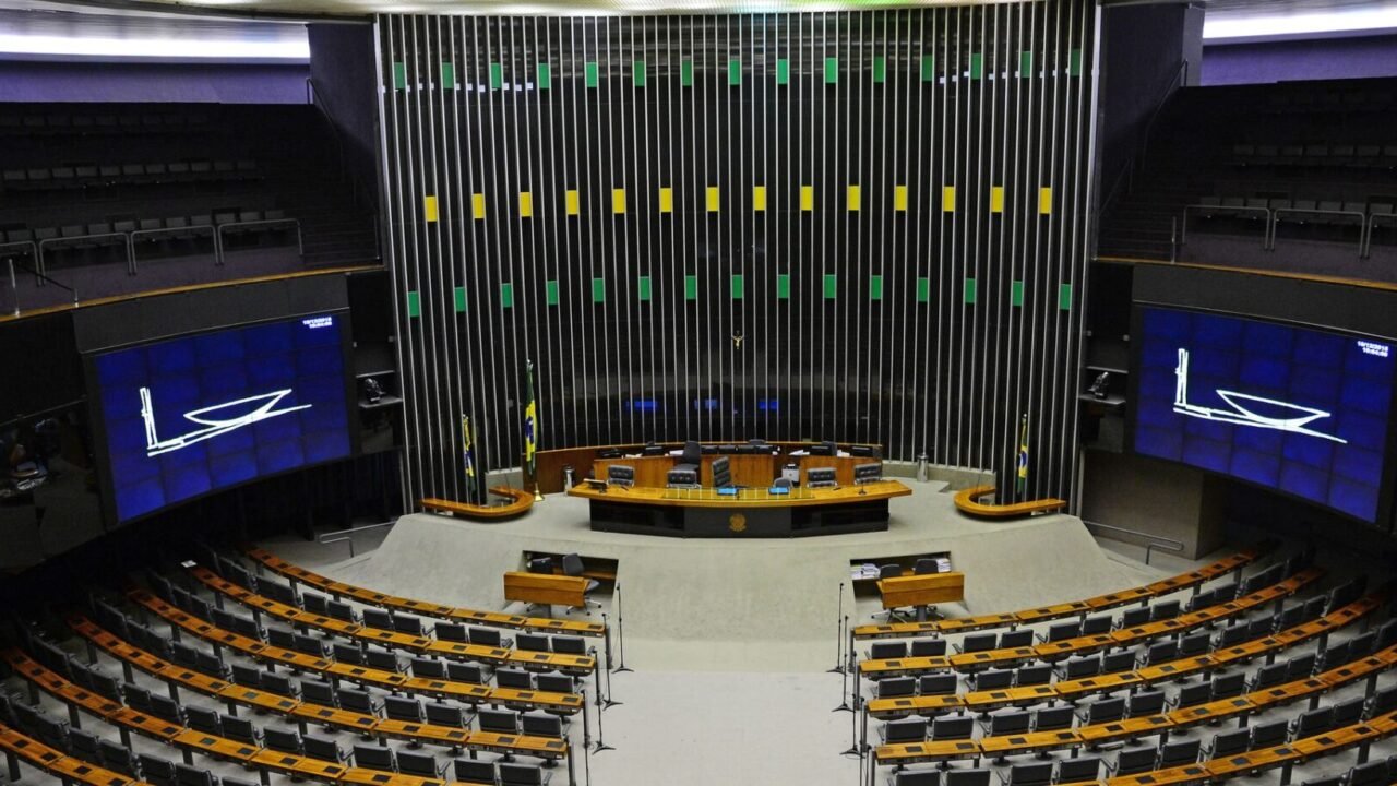 Brasília - Corredores do Congresso Nacional vazio,  sinal verde para parlamentares entrarem em recesso (Antonio Cruz/Agência Brasil)