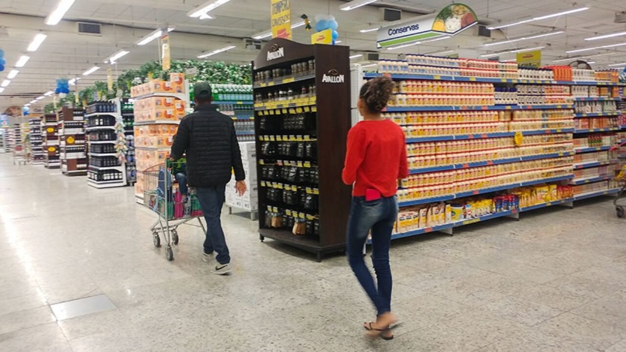 Comercio_supermercado_IBGE