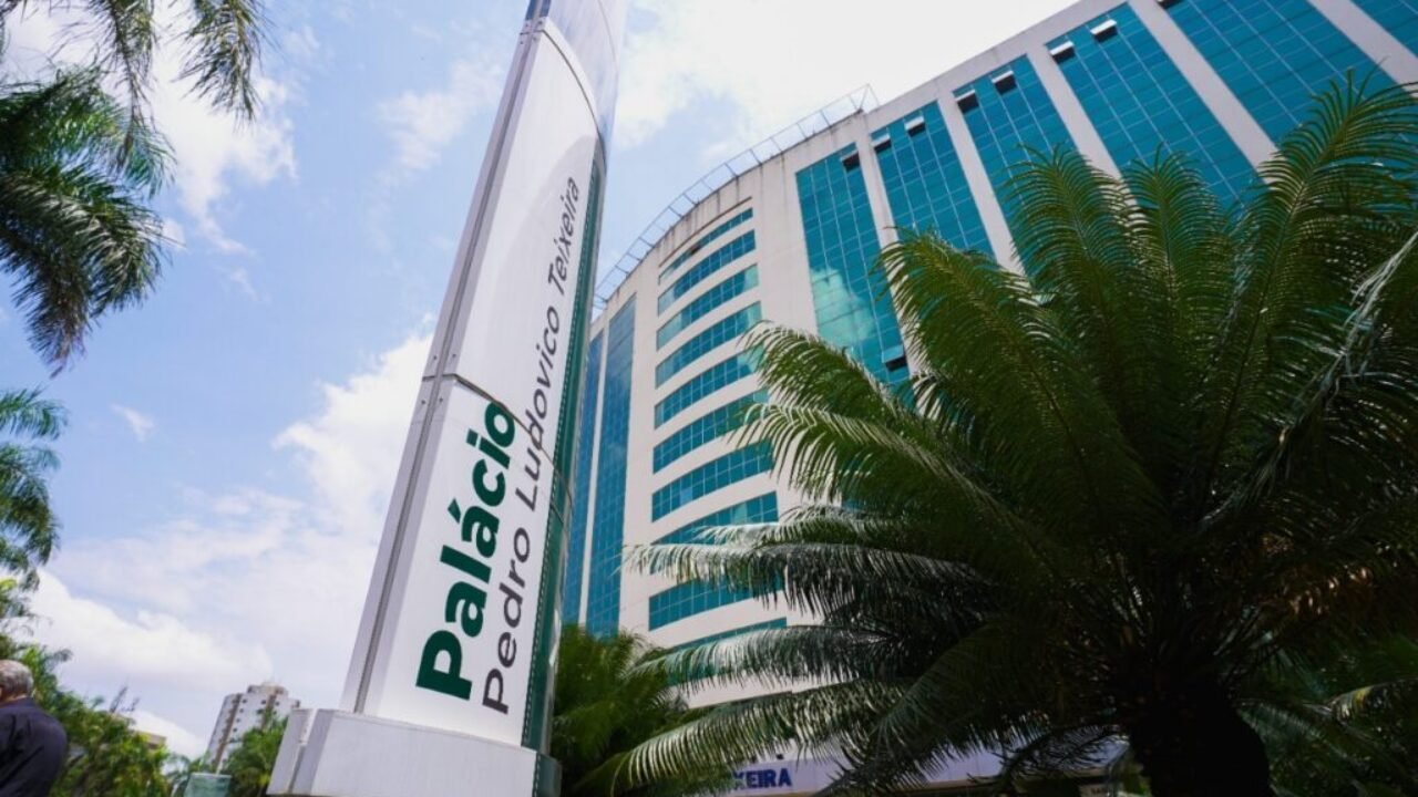 FAPEG-INVESTIMENTO-RECORDE-PARA-PESQUISA-E-INOVACAO-EM-2025-DESE-DO-GOV-DE-GOIAS-PLPPT-1024x682