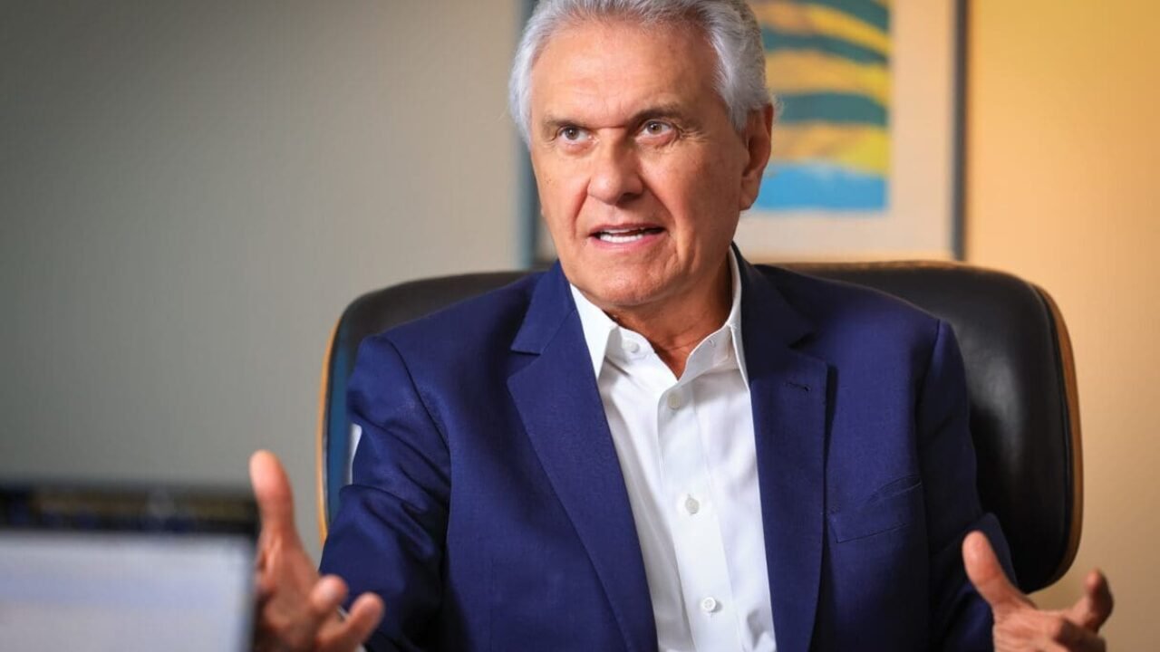 Governador-Ronaldo-Caiado_Secom-1215x810