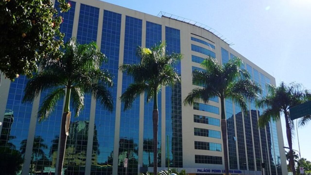 Palacio_Pedro_Ludovico_Teixeira