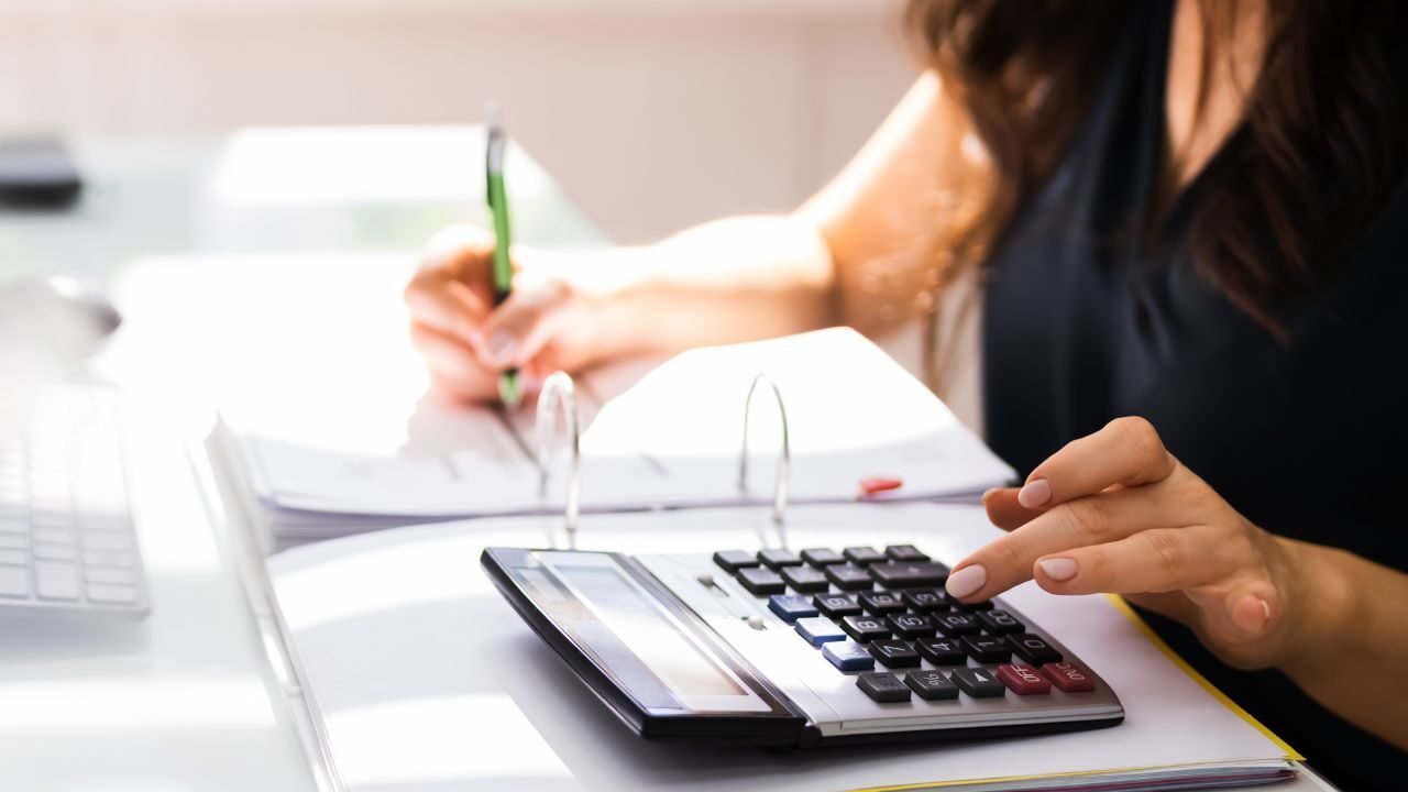 Texto do seu parágrafo (8)