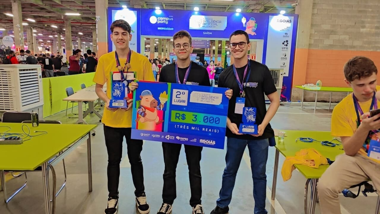 WhatsApp Image 2025-11-24 at 09.04.33 (1)