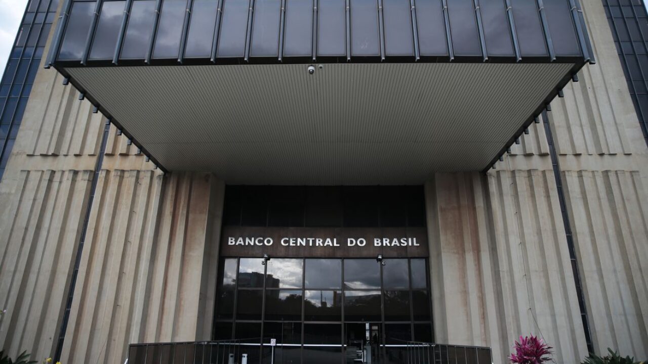 Edifício-sede do Banco Central no Setor Bancário Norte, em lote doado pela Prefeitura de Brasília, em outubro de 1967