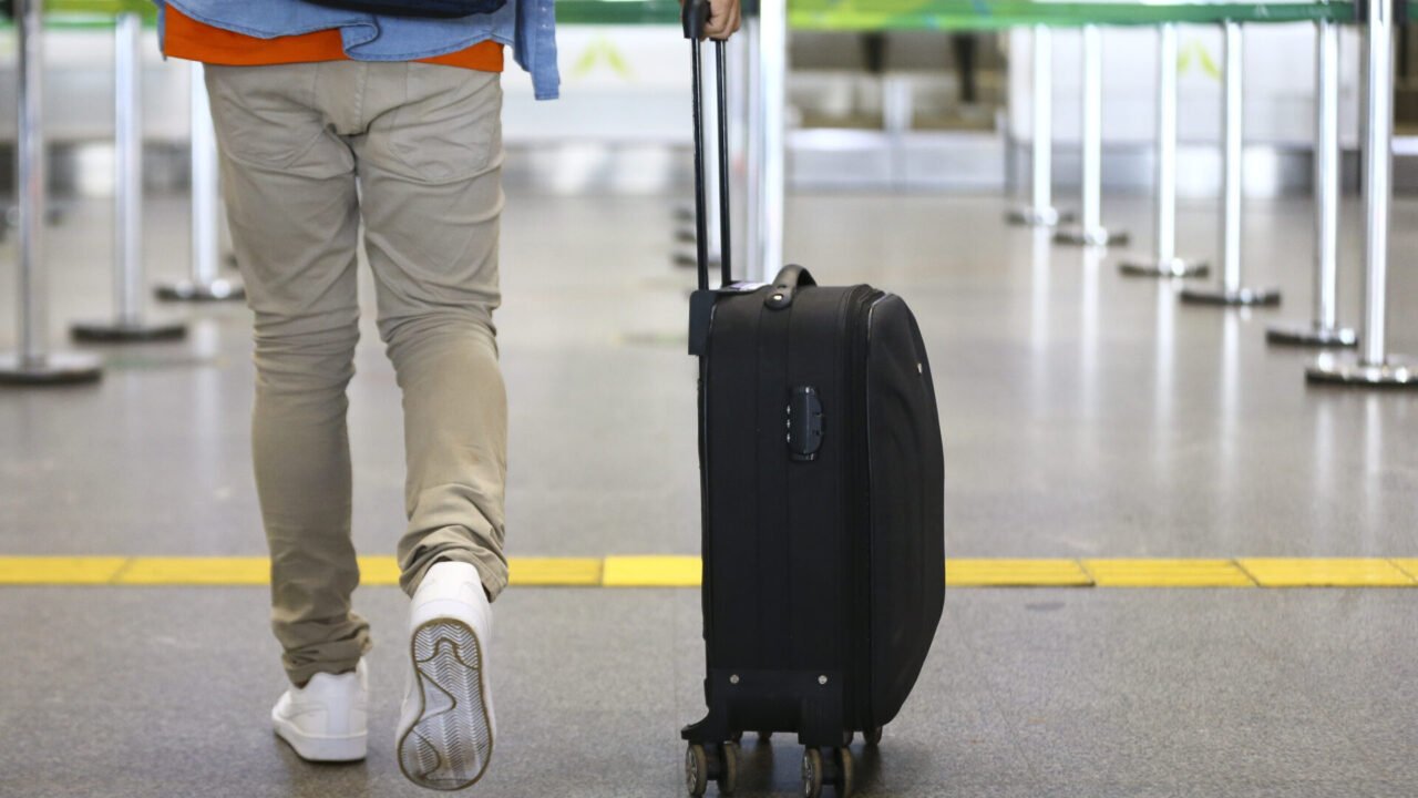 Movimentação de passageiros no Aeroporto Internacional de Brasília.