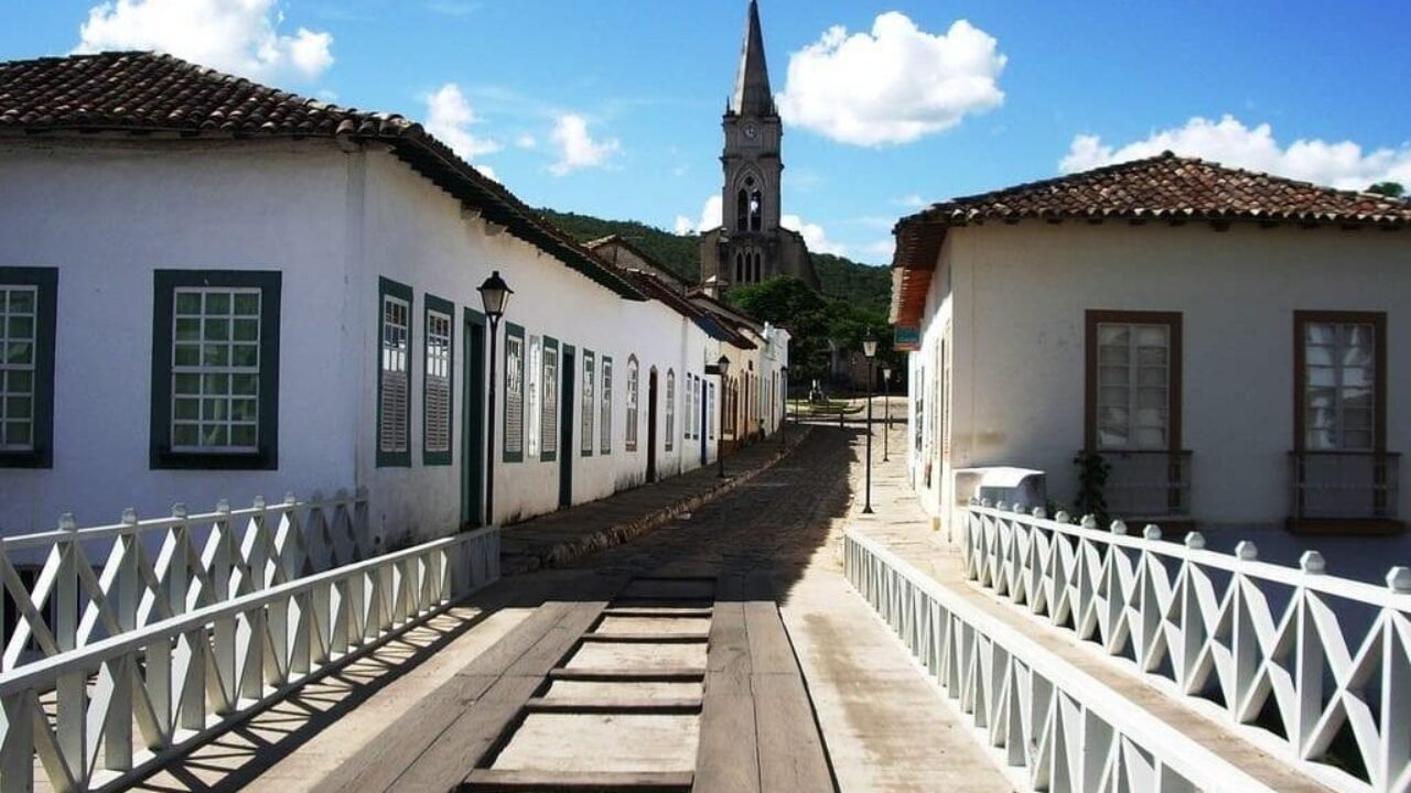 o-que-fazer-em-goias-velho-11-e1547066270627-1024x663