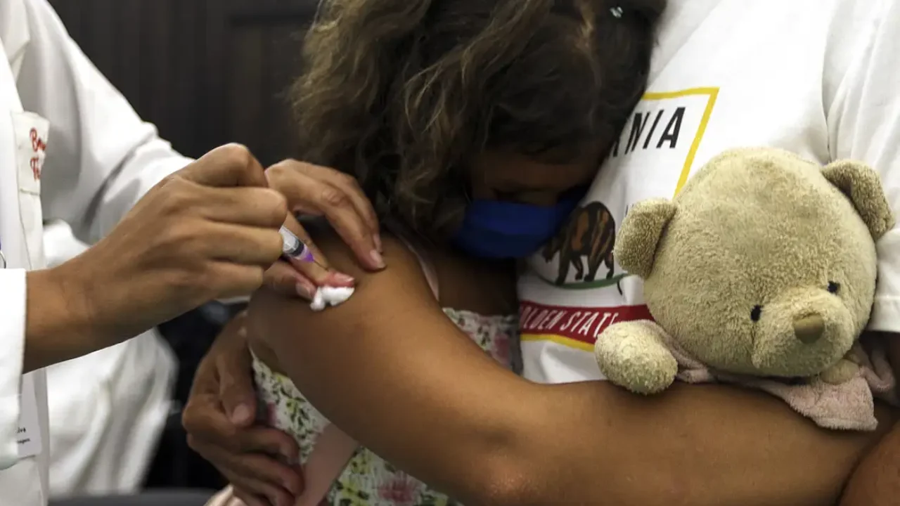 vacinacao_criancas_infantil_covid-19_abr_2601220263